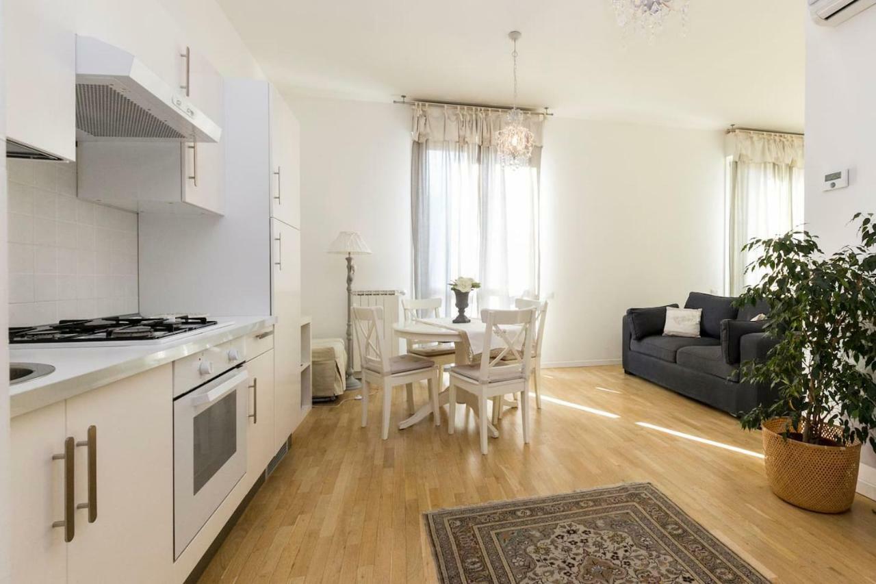 La Maison Della Piazzetta Bologna Bagian luar foto