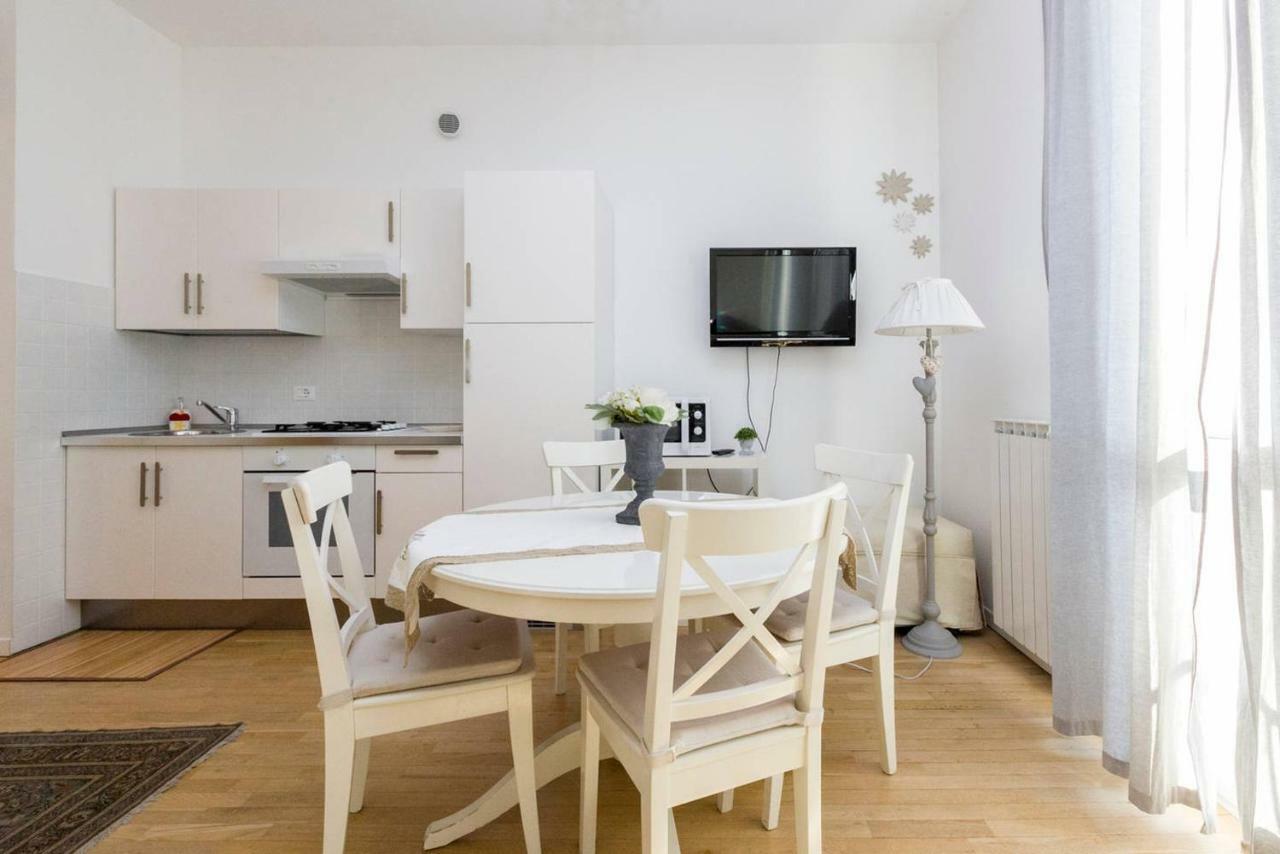 La Maison Della Piazzetta Bologna Bagian luar foto