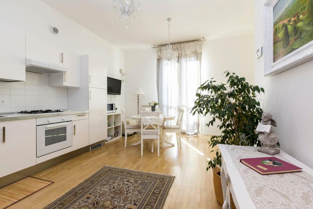 La Maison Della Piazzetta Bologna Bagian luar foto